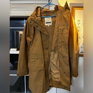 EUC - Fatface Taylor Waterproof Jacket, US 18, Tan